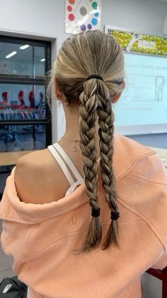 Cute And Easy Basketball Hairstyles, Ways To Style Ponytail, Easy Hairstyles For Long Hair With Braid, Best Hair Styles For School, Long Hairstyles For Sports, Cute Hairstyles Easy Braids, Cute Hairstyles For Basketball Pictures, Cute Simple Everyday Hairstyles, Preppy Volleyball Hairstyles