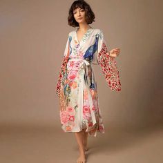 Boho Kimono Robe | Eiyo Kimono Moda Kimono, Look Boho Chic, Belted Wrap Dress, Mode Kimono, Cardigan Kimono, Beach Kimono, Kimono Vintage, Peacock Print, Printed Robe