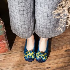 Handmade Leather Women's Flat Moccasins – Dresslittly Blue Moccasins For Spring With Flat Heel, Spring Leather Shoes With Flat Sole, Blue Spring Moccasins With Flat Heel, Trendy Flat Leather Shoes, Fall Flat Leather Shoes, Blue Spring Moccasins, Blue Flats For Fall, Casual Blue Ballet Flats, Leather Moccasins With Flat Heel