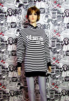 "Womens sweatshirt Vintage ladies sweatshirt Womens pullover black white sweatshirt striped sweatshirt striped pullover hooded Sweatshirt Size L height of the woman in the photo - 180 cm Please refer to photos for details of condition. Condition: used, signs of age and wear see pictures Measurements: Length: 74 cm/ 22.44 \" Shoulder to shoulder: 48 cm/ 24.8 \" Sleeve 67 cm/26.77 \" Bust: 104 cm/42.52\" Waist 102 cm/41\" Hips: 102 cm/ 41\" Size L note The color on the pictures may vary due to mon Striped Long Sleeve Sweatshirt For Winter, Casual Winter Sweatshirt With Contrast Stripes, Oversized Striped Sweater For Streetwear, Striped Long Sleeve Hoodie For Fall, Casual Striped Sweatshirt For Streetwear, Casual Striped Winter Hoodie, Sporty Striped Winter Tops, Striped Long Sleeve Tops For Streetwear, Winter Sporty Striped Tops