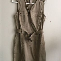 Banana Republic Women's Safari Shirt Dress Sheath Size 4 Belted Khaki Sleeveless Perfect for a day in the sun,  Material: 100% Cotton Safari Shirt, Tshirt Women, Banana Republic Women, Dress Clothes For Women, Banana Republic, Dress Outfits, Shirt Dress, Size 4, Sun