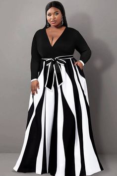 Xpluswear Design Plus Size Casual Short Sleeve Geometric Streamline Maxi Dresses Dresses Casual Black, Plus Size Semi Formal, Formal Maxi Dresses, Plunging Neck Dress, Dress Elegant Long, A Line Maxi Dress, Casual Chique, Plus Size Party Dresses, African Design Dresses