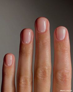 First, there were soap brows, that fluffy, brushed-up eyebrow trend. Now, there are soap nails. So what is this new nail trend? Keep reading to find out about the latest low-maintenance nail polish trend - Soap Nails! Soap Nails, Natural Nails Manicure, Gel French Manicure, New Nail Trends, Milky Nails, Nagellack Trends, Pink Nail Polish, Nail Fungus, Pink Nail