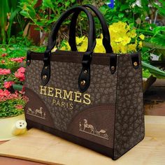 Product information: Manufactured with premium water-resistant PU leather. Features comfortable and sturdy carrying straps with high-quality stitching for long-lasting durability. Well made of high quality metal buckle. Detailed stitching with smoothly metal buckle. Handbags have 1 main compartment, and one side pocket – you can use it for an extra pocket. How It Look   [...] Hermes Women, Hermes Leather, Travel Purse, Paris Woman, Hermes Paris, Small Handbag, Small Handbags, Everyday Items, Women Leather