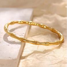 Gold Bangles Design Daily Wear, Rose Gold Fashion, Knot Bangle, Womens Bangles, Trending Bracelets, Bracelets Design, Bangles Design, Stainless Steel Bangles, Gold Bangles Design