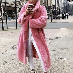 Per donna Cappotto teddy stile sveglio Informale Tasche Strada Giornaliero Per uscire Poliestere Lungo Cappotto Inverno Autunno Rosa Cachi Bianco Doppiopetto Collo ripiegabile Standard XS S M L XL XXL del 2023 a € 31.99 Black Teddy Coat, Pink Teddy Coat, Chunky Coat, Long Teddy Coat, Celana Kargo, Teddy Bear Jacket, Teddy Bear Coat, Pullover Mode, Cozy Coats