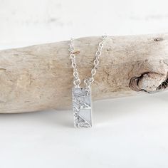 With a white mojave bar as its focal point, this necklace lends intrigue to any look whether styled alone or layered. GEMSTONE: Mojave SIZE: 10x20mm CHAIN: 18" long sterling silver CLOSURE: Lobster clasp *PLEASE NOTE - Due to the one-of-a-kind nature of the stones, exact colors and patterns may vary slightly from the image shown. Stone Bar, White Bar, Bar Pendant, White Stone, Bar Necklace, Layered Necklaces, Focal Point, Lobster Clasp, Beautiful Jewelry