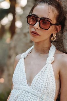 womens-square-aviator-sunglasses-summer-fashion-accessories. Colorado Outfits, Jewelry Candles, Cool Fits, 70s Inspired, Loungewear Sets, Color Contrast, Midi Maxi Dress, Polarized Lenses, Plus Size Swimwear