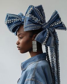 Denim Hair Bows, Hair Ideas With Bows, Blonde Hair Prom, Hairstyles For Shoulder Length Hair, Hairstyles For Shoulder Length, Prom Hairstyles Medium, Cowboy Carter, Avant Grade, Man Eater