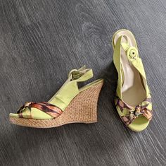 New Without Tags! There Are A Few Creases From Storage. Platform Wedges Shoes, Funky Shoes, Wedges Shoes, Green Heels, Diy Fashion Clothing, Chunky Shoes, Gorgeous Clothes, Aesthetic Shoes, Rare Gems