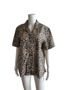 Marks & Spencer animal print shirt , as size 14 / EU 42, fits like L . Chest 108 cm, length 70 cm, shoulders 45 cm. Cotton. Very good condition. Oversized Printed Collared Shirt, Casual Collared Leopard Print Tops, Oversized Collared Printed Tops, Oversized Printed Collared Tops, Oversized Leopard Print Top, Leopard Print Relaxed Fit Short Sleeve Tops, Relaxed Fit Leopard Print Tops With Short Sleeves, Leopard Print Tops With Relaxed Fit And Short Sleeve, Leopard Print Short Sleeve Top With Relaxed Fit