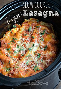 the slow cooker lasagna is ready to be eaten