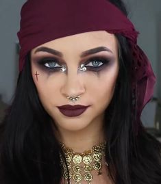 Pirate Girl Makeup, Diy Pirate Costume For Kids, Pirate Makeup, Female Pirate Costume, Halloween Makeup Pretty, Pirate Halloween