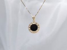 14k Solid Gold Onyx Necklace, Black Gem Stone Necklace, Dainty Real Gold & Onyx Pendant, Small Round Minimalist Necklace, Circle Pendant This 14k gold circle pendant is simple yet classic. The black onyx stands out against the warm gold, and its clean design makes it easy to wear with any outfit. ★PLEASE NOTE: A SIGNATURE WILL BE REQUIRED UPON DELIVERY FOR ALL ORDERS ABOVE $200 (BEFORE TAX)★ ❤ MATERIALS * 14k Solid Gold * Choice of gold color: Yellow or White * Stones: Onyx * White gold jewelry Gem Stone Necklace, Affordable Fine Jewelry, Black Gems, Onyx Pendant, Onyx Necklace, White Gold Jewelry, Cute Necklace, Necklace Black, Necklace Dainty