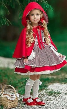 Red Riding Hood Costume Kids, Hood Princess, Halloween Diy Kids, Red Ridding Hood, Hood Girls, Red Riding Hood Costume, Dresses Cotton, Classic Photography