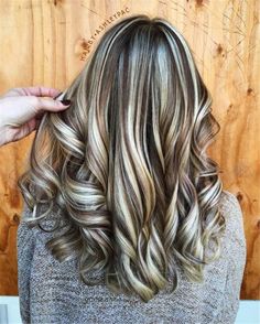 Hair Lights, Brown Hair With Highlights And Lowlights, Long Hair Highlights, Underlights Hair, Brunettes Highlights, Summer Highlights, Blond Balayage, Summer Balayage