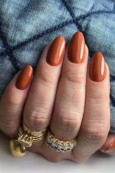 Fall Almond Nails, fall nails, almond nails, brown almond nails, french tip nails, wine red nails, tortoise shell nails, burnt orange nails, orange french tip nails Fall Almond Nails, Kutek Disney, Orange Nail Designs, Orange Nail, Smink Inspiration, Makijaż Smokey Eye