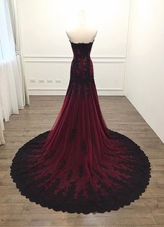 Burgundy Party Dress, Dress Long Formal, Floor Length Wedding Dress, Lace Evening Gowns, Long Formal Dress, Sweetheart Prom Dress, Lace Formal Dress, Long Sleeve Gown, Long Evening Gowns