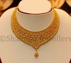 Gold Nath Designs Indian, Pure Gold Necklace Indian, Gold Choker Design, Necklace Designs Gold Indian, Necklace Designs Gold, Nath Design, Simple Necklace Designs, Choker Design