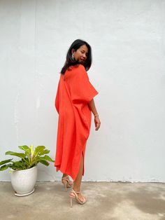 Embrace the gentle waves and sunny shores with our orange double gauze cotton kaftan. This versatile midi-length kaftan falls gracefully between the knees and ankles, making it the perfect beach dress or cover up. Crafted from light and airy double gauze cotton, it's your essential for a night on the town, a day by the sea, or just running errands. Cotton Kaftan Dress, Cotton Kaftan, Hang Loose, Double Gauze, Kaftan Dress, Tie Dyed, By The Sea, Beach Dress, Running Errands