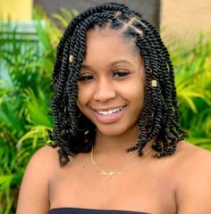 Twist Braids Hairstyles Short Hair, Short Braid Twists, Natural Hair Styles Twist And Braids, Short Hair Styles Twist, Twist Braids Short Hairstyles, Hair Styles After Taking Braids Out, Short Bob Twist Braids, Black Short Braids Hairstyles, Kiki Twist Braids Natural Hairstyles