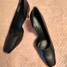 Brand New, Never Worn, Vince Designer, 3" Heel, Size 7 1/2 M Black Leather Shoes. Style Tiana. These Shoes Are Absolutely Beautiful And Elegant! The Perfect Go-To Black Heel For Special Nights Out Or Dressing Up A Casual Outfit. Due To Foot Surgery I Can No Longer Wear Heels, But Someone Else Must Give These Beautiful Shoes A Good Home! Black Court Shoes With 4-inch Heel And Square Toe, Black Square Toe Court Shoes With 4-inch Heel, Black Heel, Black Leather Shoes, Black Leather Heels, Beautiful Shoes, Elegant Woman, Black Heels, Casual Outfit