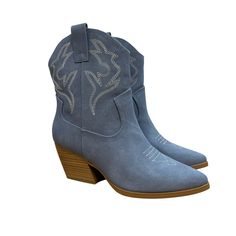 Women's Blue Denim Cowboy Boots Soda Blazing Short Cowgirl Booties Pointy Toe Pull On Tabs Block Heel - Approximately 2.75 Inches Height Brand New In Box Multiple Sizes Available Perfect For A Festival Set, Rave Outfit, Western Wear, Y2k Style, Dolls Kill Shoes And More #Nwt #Summer #Cute #Cosplay #Costume Blue Western Boots For Summer, Denim Blue Round Toe Boots For Summer, Denim Blue Round Toe Summer Boots, Casual Blue Suede Boots, Trendy Denim Blue Spring Boots, Trendy Summer Denim Boots, Light Blue Boots For Fall, Western Denim Boots For Rodeo, Denim Boots With Round Toe For Fall