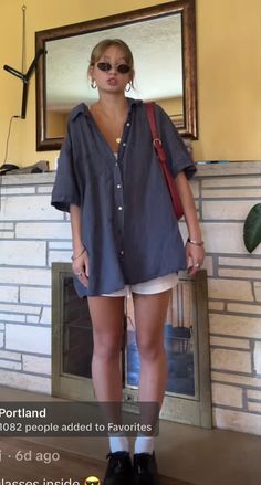 Mens Button Up Womens Outfit, European Tourist Fashion, U.s. Open Outfit, Painters Jeans Outfit, Baggy Linen Shorts Outfit, Oversized Summer Fits, Berlin Summer Street Style, Hot Cloudy Day Outfit, Earthy Simple Outfits