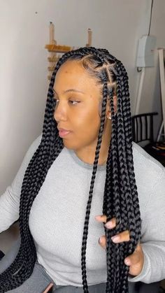 📍HOUSTON BRAIDER💐💕 on Instagram: "Our LOOSE Braids on a Queen!!!!😻😻 . . . . Booking link in bio. 📍HTX Braider . . . #houstonbraiders #houstonbraids #naturalhair #houstonbraider #hairgoals #voiceofhair #hairstylist #houstonbraidsstylist #protectivestyles #houstonhair #braids #houstonboxbraids #houstonboxbraids #fashion #blackgirlmagic #houston #hairdresser #love #blackhaircourt #hairfashion #boxbraids #knotlessbraids #explorepage #hairoftheday #beauty #reels" Braid Beauty, Loose Braid Hairstyles, Loose Braid, Feedin Braids, Hair Recipes, Pretty Braids, Big Box Braids Hairstyles, Box Braids Hairstyles For Black Women, Loose Braids