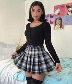 E Girl Clothes, Skirt Outfits Aesthetic, Revealing Dresses, Mini Skater Skirt, Frilly Dresses, The Chase, Miniskirt Outfits, Alternative Outfits