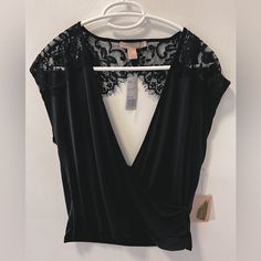 Forever 21 Knit Top Black Lace Blouse Overlapping Front Nwt Women’s S Brand New Item With All Original Tags. Never Worn. Beautiful Shoulder Back Lace Design. Comes From A Clean & Smoke Free Home. V-neck Lace Top Blouse For Night Out, Party Lace Top With V-neck, Lace Top V-neck For Night Out, Forever 21 Tops For Summer Night Out, Forever 21 Summer Tops For Night Out, Fitted V-neck Top For Going Out, Fitted Lace Top For Workwear, Fitted Lace Top For Work, V-neck Lace Top For Date Night