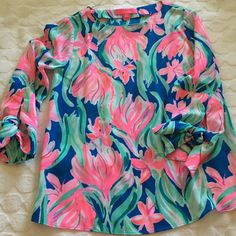 Women's Pullover, Floral Patterned Blouse, By Lilly Pulitzer, Light Flowy Fabric (Crepe-Like Polyester), Size Xxs. Never Worn Pink Stretch Printed Blouse, Patterned Blouse, Flowy Fabric, Rayon Pants, Jelly Shoes, Walker Boots, Pajama Shirt, Women Pullover, Trending Accessories