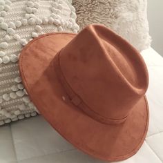 Tan Color Hat! Chic Brown Winter Hats, Chic Brown Hat For Fall, Chic Brown Fall Hat, Chic Brown Brimmed Fedora, Chic Brown Boater Hat With Short Brim, Chic Brown Short Brim Boater Hat, Chic Brown Hat With Short Brim, Chic Brown Felt Hat For Spring, Brown Flat Brim Sun Hat For Fall