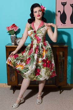 "*FABRIC SHOWN HAS RUN OUT! You may choose from any current print listed as available \" BETSY STYLE DRESS Halter neck collar top attached with button at back of neck. dress zips at side  Skirt made to 26\" length Sizing: 6 Waist 24\" bust 32\" Hips (fullest) 35\" 8 Waist 26\" bust 34\" hips 37\" 10 Waist 28\" bust 36\" hips 39\" 12 waist 30\" bust 38\" hips 41\" 14 waist 32\" bust 40\" hips 43\" 16 waist 34\" bust 42\" hips 45\"" Tiki Costume, Tiki Pinup, Tiki Dress, Dress Halter Neck, Vintage Waves, Hawaiian Tiki, Womens Jumpsuits, Rockabilly Pin Up, Pin Up Dresses