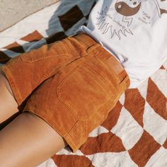 Women's corduroy shorts. Inspired by epic vintage surf shorts. 100% cotton. Surf Aesthetic Outfit, Summer Outfits Athletic, Alt Summer Outfits, Outfits Men Summer, Outfits Aesthetic Summer, Vintage Summer Outfits, Aesthetic Summer Outfits, Summer Outfits Y2k, Summer Outfits Black Woman