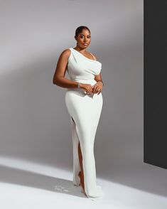 Maxi Dinner Dress, Corporate Portraits, Dinner Dresses, Plus Wedding Dresses, African Print Maxi Skirt, Elegant Wedding Guest Dress, Birthday Inspo, Us When, Elegant Dresses Classy