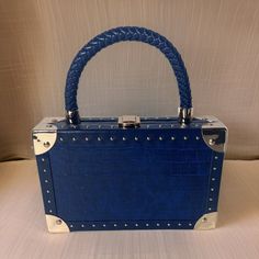 Vintage Fashion Hand Bag With Gold Hardware, Chain Metal Strap, Enough Space For You Cellphone , Coin Purse And Personal Items Blue Square Bag For Formal Occasions, Blue Square Bags For Formal Occasions, Blue Top Handle Clutch For Formal Occasions, Formal Blue Bag With Chain Strap, Formal Blue Shoulder Bag With Chain Strap, Chic Blue Clutch With Top Handle, Chic Blue Top Handle Clutch, Blue Rectangular Formal Shoulder Bag, Formal Blue Rectangular Shoulder Bag