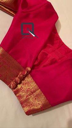 Simple And Stylish Blouse Designs, Indian Silk Blouse Designs, Wedding Blouse Simple Designs, Plain Saree Blouse Designs Latest, Contrast Blouse Designs Latest, Latest Blouse Patterns Designer Sarees, Plain Blouse Back Designs, Simple Blouse Designs For Saree Back, Plain Blouse Patterns