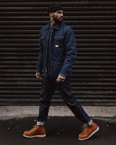 Waxed Canvas Jacket, Light Down Jacket, Rugged Style, Quilted Fabric, Mens Fashion Casual Outfits, Fit Men