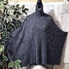 Nwt Gorgeous, High End, Warm Turtleneck Merino Wool Blend Cape/Poncho Os Turtleneck Cape, Brooks Brother, Poncho Cape, Shrug Sweater, Brooks Brothers, Cape, Merino Wool, Wool Blend, Sweaters For Women