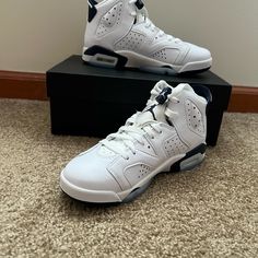 Jordan 6- Midnight Navy Grade School Size 4.5 Women’s Size 6 Air Jordan Vi, Jordan Iv, Red Basketball Shoes, Baby Jordans, Jordan Boys, Jordan Retro 6, Jordan Blue, Nike Air Jordan 6, Blue Jordans