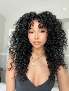 Deep Wave Brazilian Hair, Crochet Hairstyles, Beautiful Curly Hair, Curly Hair Inspiration, Face Photography, Long Curly Hair, Long Curly, Crochet Hair Styles, Great Hair