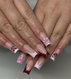 Red Flower Acrylic Nails, Red And Pink Acrylic Nails, Acrylic Nail Designs French Tip Ideas, Red Vacation Nails, Stylish Nails Summer, Red And Pink Nails Ideas, Summer Nails Floral, Nails Pink And Red, Korean Gel Nails