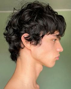 جوني ديب, Mod Hair, Shaggy Short Hair, Shaggy Haircuts, Wavy Hair Men, Hair Inspiration Short, Haircuts For Curly Hair, Shag Haircut