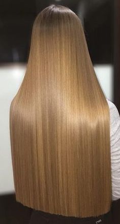 Sunkissed Brunette, Long Shiny Hair, Honey Brown Hair, Hair Color Streaks, Cute Box Braids Hairstyles, Blonde Hair Inspiration, Super Long Hair, Prom Hairstyles, Long Straight Hair