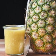 Pineapple Cough Syrup- A delicious and effective all natural remedy for coughs. Honey Cough Syrup, Homemade Cough Syrup, Throat Remedies, Sore Throat Remedies, Homemade Mayonnaise, Chocolate Liqueur, Natural Cold Remedies, Fun Recipes, Natural Cough Remedies