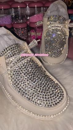 Crystal Wedding Shoes With Rhinestones, Crystal Wedding Shoes With Rhinestones For Prom, Glamorous White Sparkling Wedding Shoes, Glamorous Sparkling White Wedding Shoes, Champagne Wedding Shoes With Rhinestones For Prom, Champagne Rhinestone Wedding Shoes For Prom, Silver Bling Wedding Shoes, Tie Sneakers, Custom Bling