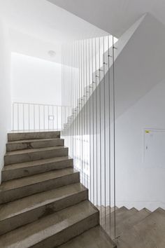 Mcm Stairs, Smart Architecture, Stairs Lighting, Louver Windows, Loft Stairs, Concrete Stairs, Stairway Design, Painted Stairs