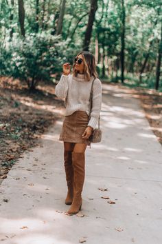 5 Favorite OTK Boots for Fall | Cella Jane Outfit Ideas With Boots, Becky Hillyard, Brown Boots Outfit, Rok Outfit, Over The Knee Boot Outfit, Knee Boots Outfit, Chique Outfit