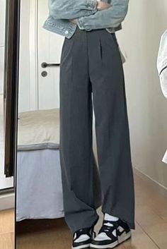 Plain Mid Rise Wide Leg Dress Pants Size S M L XL 2XL Total Length Waist Hips 98 62-76 94 99 64-80 98 100 66-84 102 101 68-88 106 102 70-92 110 measurement is cm.Product Information Material: Polyester 95%, Elastane 5% Color: Black Fairycore Dress, Fairycore Clothes, Dark Academia Clothes, Academia Clothes, Cottagecore Outfits, Wide Leg Dress Pants, Kawaii Dress, Lolita Dress, New Tops